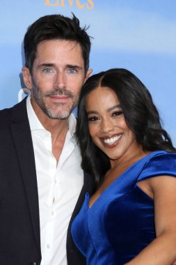 Brandon Beemer, Elia Cantu, Hayatımızın Günleri 60. yıldönümünde Garland Otel 'de 8 Kasım 2025' te Studio City, CA