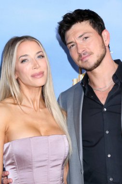 Casey Martin, Robert Scott WIlson Hayatımızın Günleri 'nde Garland Otel' de 60. yıldönümü kutlamasında 8 Kasım 2025 'te Studio City, CA