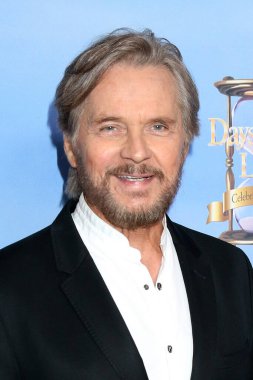 Stephen Nichols, Hayatımızın Günleri 'nde Garland Otel' de 60. yıldönümünü kutluyor. 8 Kasım 2025, Studio City, CA