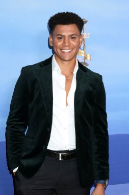 Tyler Andrews, Hayatımızın Günleri 'nde Garland Otel' de 60. yıldönümünü kutluyor. 8 Kasım 2025, Studio City, CA