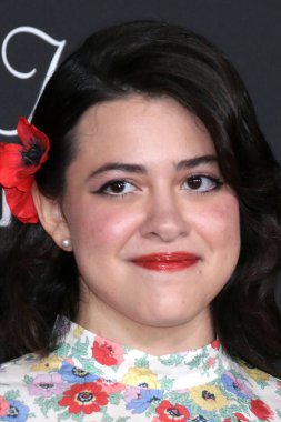 Grace Edwards, 11 Kasım 2025 'te Los Angeles' taki Jay Kelly Los Angeles Tiyatrosu 'nda prömiyer.