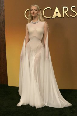 Anya Taylor-Joy, 16 Kasım 2025 'te Los Angeles' taki Ray Dolby Balo Salonu 'nda 2025 Vali Ödülleri' nde.