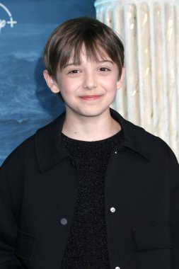 Levi Chrisopulos, Percy Jackson 'da ve Oympians' ın 2. sezonunun galasında Akademi Film Müzesi 'nde 3 Aralık 2025' te Los Angeles, CA