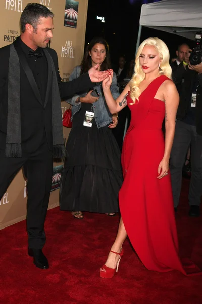 Taylor Kinney, Lady Gaga — Stockfoto