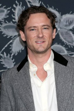 Lewis Pullman, 14 Aralık 2025 'te Los Angeles, CA' da Linwood Dunn Tiyatrosu 'nda Ann Lee' nin Ahit 'inde.