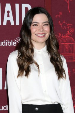 Miranda Cosgrove TCL Çin Tiyatrosu 'ndaki The Housemaid Premiere' de 15 Aralık 2025 'te Los Angeles, CA