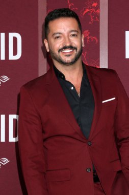 Jai Rodriguez, The Housemaid Prömiyer at the TCL Chinese Theater IMAX 15 Aralık 2025, Los Angeles, CA