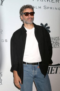 Oscar Isaac, PSIFF Yaratıcı Etki Ödülleri 'nde ve 10 Yönetmen, 4 Ocak 2026' da Palm Springs, CA