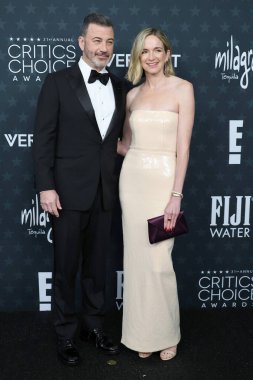 Jimmy Kimmel, Molly McNearney 31. Yıllık Eleştirmenler Seçimi Ödülleri 'nde 4 Ocak 2026' da Santa Monica, CA