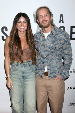 Alison Victoria, Brandt Andersen, 6 Ocak 2026 'da Century City, CA' da AMC 15 Tiyatrosu 'nda 