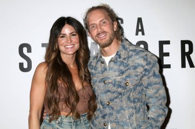 Alison Victoria, Brandt Andersen, 6 Ocak 2026 'da Century City, CA' da AMC 15 Tiyatrosu 'nda 