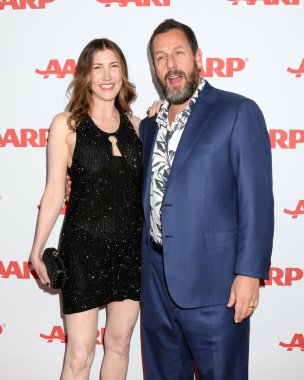 Jackie Sandler, Adam Sandler, Beverly Wilshire Oteli 'ndeki 24. AARP Yetişkinler Filmleri Ödülleri' nde 10 Ocak 2026 'da,