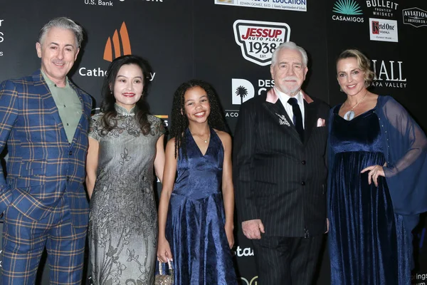 Alan Cumming, Chystine Zhang, Alexandra Wilkie, Brian Cox, Nicole Ansari Cox Glenrothan gösteriminde - Richards Sanat Merkezi Kapanış Gecesi 11 Ocak 2026 'da Palm Springs, CA