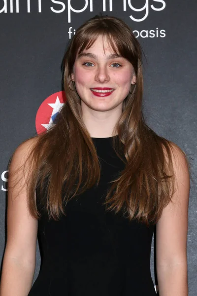 Katerina Falbrova, Glenrothan gösteriminde - 11 Ocak 2026 'da Palm Springs, CA' da Richards Sanat Merkezi 'nde Kapanış Gecesi