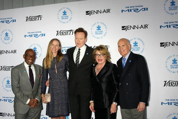 Al Roker, Liza Powel, Conan O'Brien, Suzanne Wright, Bob Wright — Stock Photo, Image