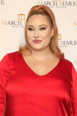 Hayley Hasselhoff, 8 Mart 2023 'te Beverly Hills Oteli' nde Remus Prea Time Organizasyonu 'nda.