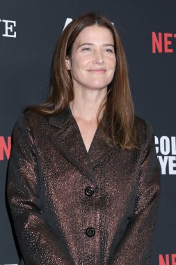 Cobie Smulders, Lincoln Avukatı Sezon 4 Bölüm 4 PMC Çatısı Terasında 28 Ocak 2026 'da Batı Hollywood, CA