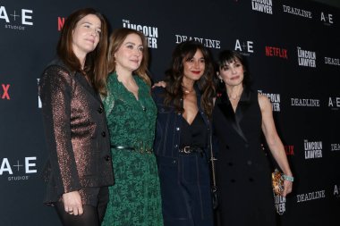 Cobie Smulders, Sasha Alexander, Emmanuelle Chriqui, Constance Zimmer The Lincoln Lawyer 'ın 4. sezon kutlamasında 28 Ocak 2026' da Batı Hollywood, CA