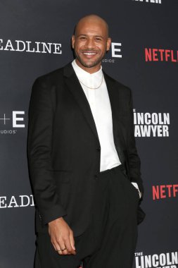 Jeffrey Bowyer-Chapman, Lincoln Avukatı Sezon 4 Bölüm 4 PMC Çatısı Terasında 28 Ocak 2026 'da Batı Hollywood, CA