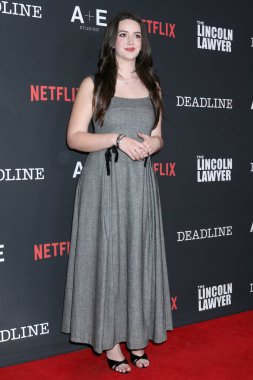 Krista Warner, Lincoln Avukatı Sezon 4 Bölüm 4 PMC Çatısı Terasında 28 Ocak 2026 'da Batı Hollywood, CA