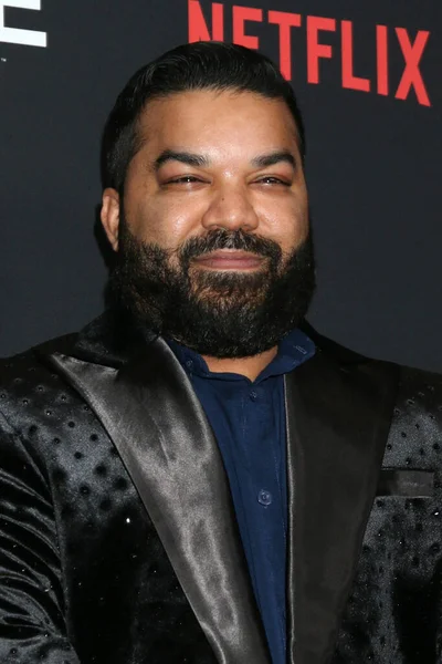 Adrian Dev, Lincoln Avukatı Sezon 4 Bölüm 4 PMC Çatısı Terasında 28 Ocak 2026 'da Batı Hollywood, CA