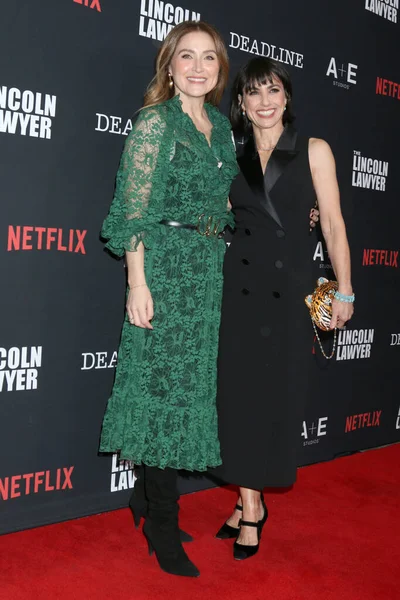Sasha Alexander, Constance Zimmer 'The Lincoln Lawyer' ın 4. sezon kutlamasında 28 Ocak 2026 'da Batı Hollywood, CA