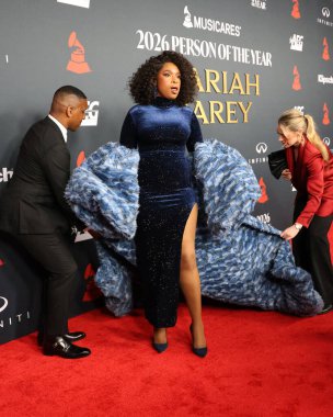 Jennifer Hudson, Los Angeles 'ta 30 Ocak 2026' da Los Angeles Kongre Merkezi 'nde yılın MusiCares Person of the Year Organizasyonu IHO Mariah Carey' de.