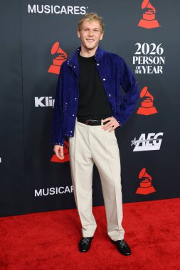 Davis Burleson, Los Angeles 'ta 30 Ocak 2026' da Los Angeles Kongre Merkezi 'nde yılın MusiCares Performansı IHO Mariah Carey etkinliğinde.