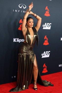 Taty Cokley, Los Angeles 'ta 30 Ocak 2026' da Los Angeles Kongre Merkezi 'nde yılın MusiCares Kişi Etkinliği IHO Mariah Carey.