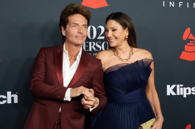 Richard Marx, Daisy Fuentes, 30 Ocak 2026 'da Los Angeles, CA' da Los Angeles Kongre Merkezi 'nde yılın MusiCares Performansı IHO Mariah Carey' de.