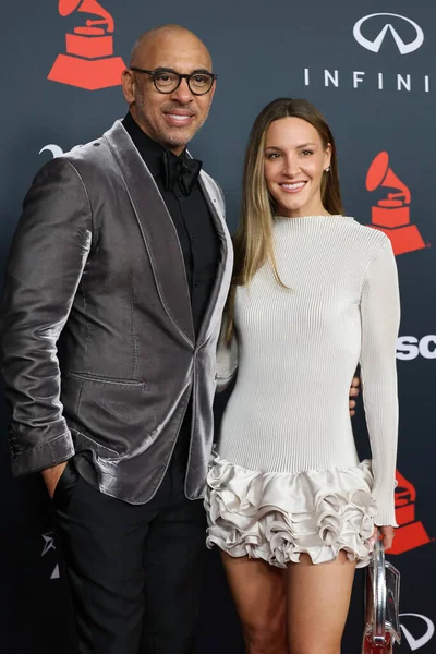 Harvey Mason Jr, Britt Mason, Los Angeles, CA 'da 30 Ocak 2026' da Los Angeles Kongre Merkezi 'nde yılın MusiCares etkinliğinde IHO Mariah Carey.