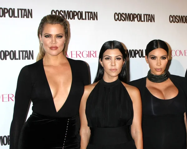 Khloe Karsahian, Kourtney Kardashian, Kim Kardashian West — Zdjęcie stockowe