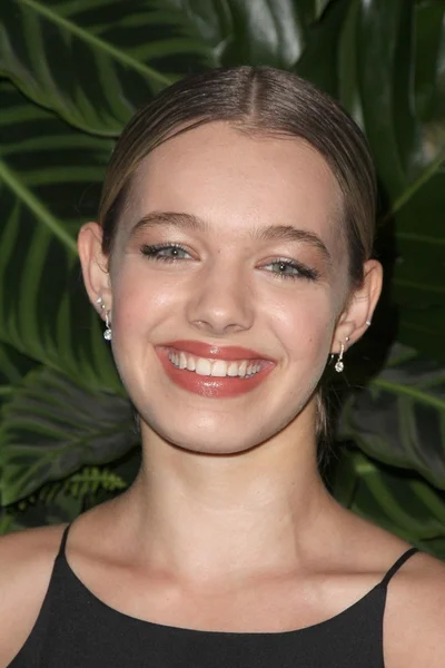 Sadie Calvano vagyok. — Stock Fotó