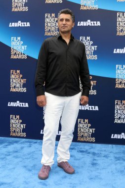 Cliff Curtis, Hollywood Paladyumu 'ndaki 41. Bağımsız Ruh Ödülleri' nde 15 Şubat 2026, Los Angeles, CA