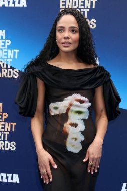 Tessa Thompson, Hollywood Paladyumu 'ndaki 41. Bağımsız Ruh Ödülleri' nde 15 Şubat 2026 'da Los Angeles, CA