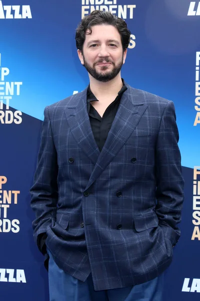 John Magaro, 15 Şubat 2026 'da Hollywood Paladyumu' nda 41. Bağımsız Ruh Ödülleri 'nde.