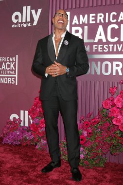 Dwayne Johnson, 8. Amerikan Siyahi Film Festivali Onur Töreni 16 Şubat 2026 'da Los Angeles, CA
