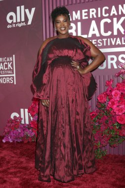 Wunmi Mosaku, 8. Amerikan Siyahi Film Festivali Onur Töreni 16 Şubat 2026 'da Los Angeles, CA