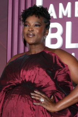 Wunmi Mosaku, 8. Amerikan Siyahi Film Festivali Onur Töreni 16 Şubat 2026 'da Los Angeles, CA
