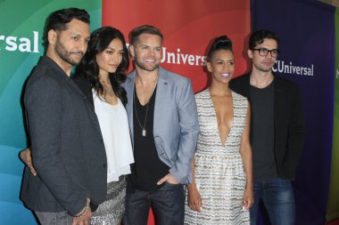 Cas Anwar, Florence Faivre, Wes Chatham, Dominique Tipper, Steven Strait
