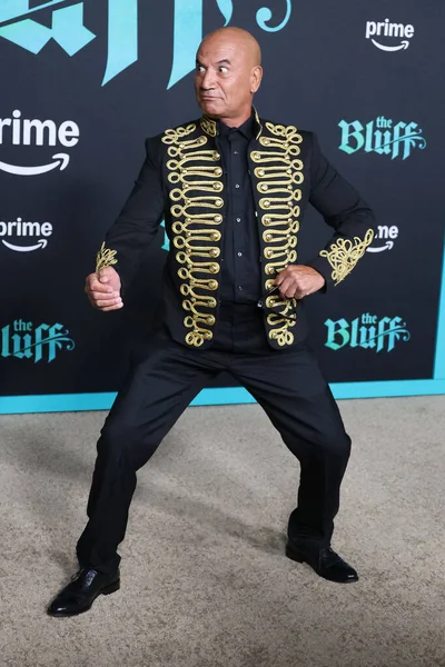 Temuera Morrison, 17 Şubat 2026 'da TCL Çin Tiyatrosu' ndaki The Bluff World Prömiyeri 'nde Los Angeles, CA