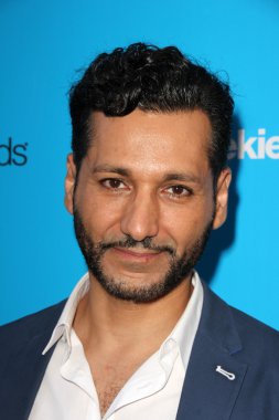 aktör Cas Anvar