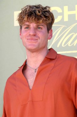 Louis Levanti, 12 Mart 2026 'da Agoura Hills, CA' deki Bachelor Malikanesi 'nde devraldı.