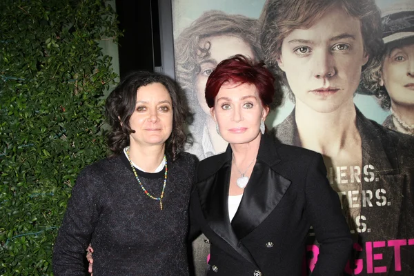 Sara Gilbert, Shaorn Osbourne — Stockfoto