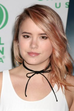 aktris Taylor Spreitler