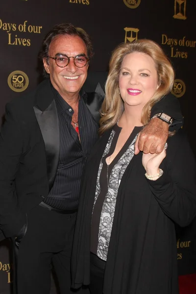 Thaao Penghlis, Leann Hunley — Stockfoto