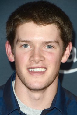 oyuncu Alex Macnicoll