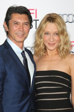 Lou Diamond Phillips, Yvonne Boismier Phillips