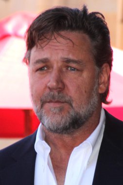 aktör Russell Crowe