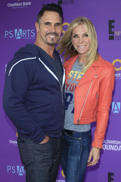 Don Diamont, Cindy Ambuehl — Stock Photo, Image